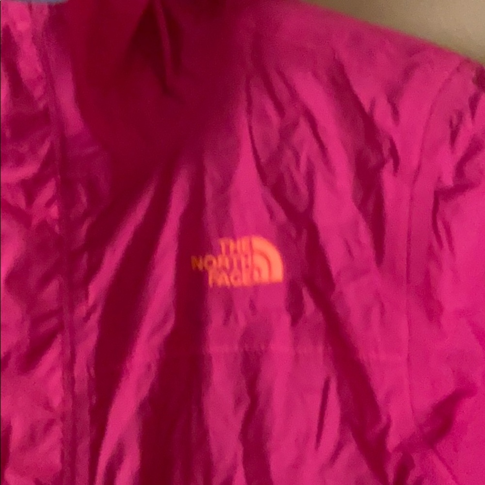 North Face rain jacket - Picture 2 of 9